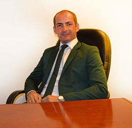 team-image